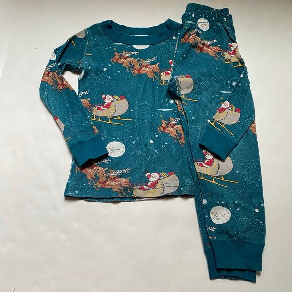 Hanna Andersson Winter Christmas Eve Santa Reindeer Long Sleeve Pajamas - Picture 1 of 5